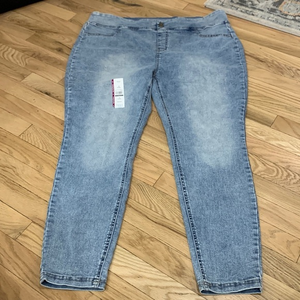 NWT High Rose Skinny‎ Size 16 Petite Fitted Jeans Time and True